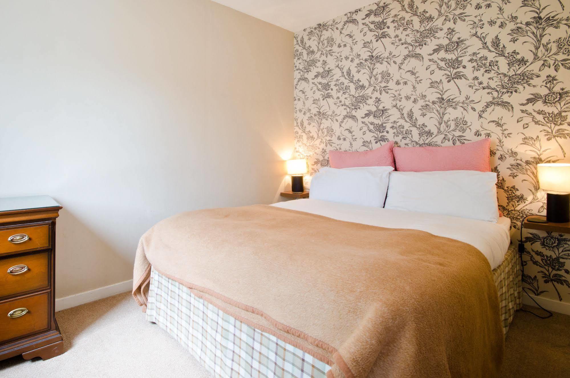 Martins Guest House Эдинбург Экстерьер фото